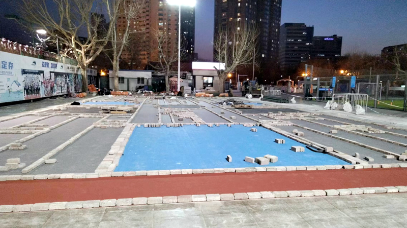 rubber-basketball-flooring-installation-(6)