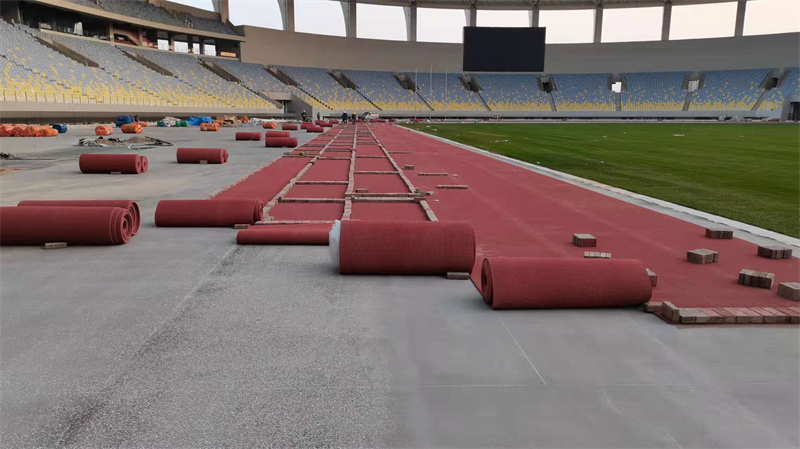 running track installation (3)