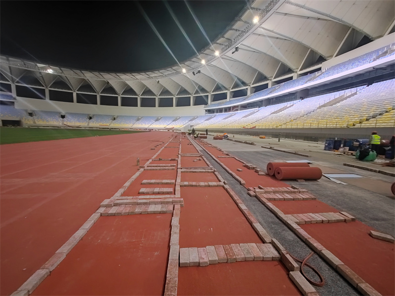 running track installation (5)