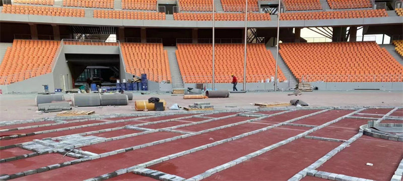 tartan track installation (2)